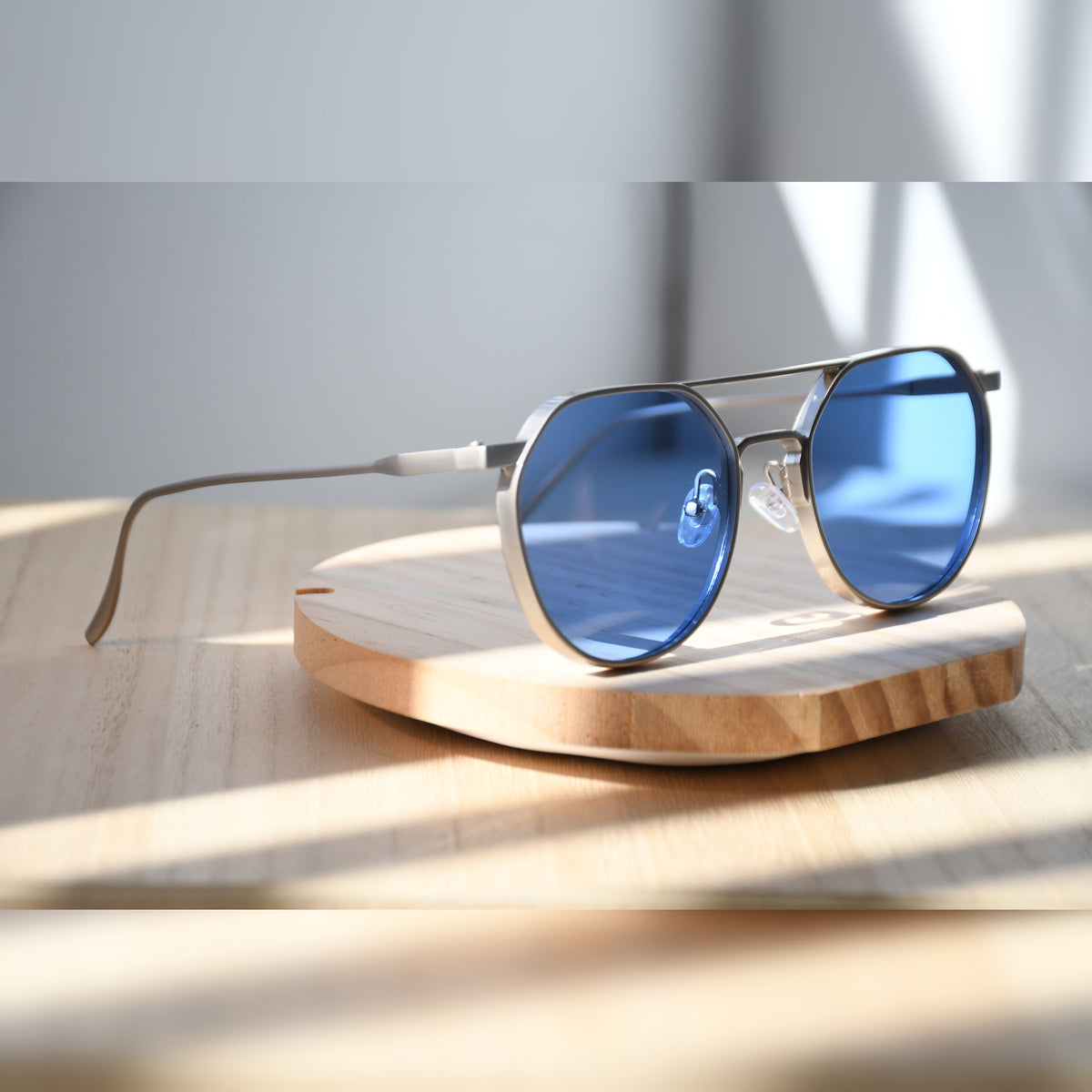 Stockholm Aviator Sunglasses — Matte Silver & Sky Blue