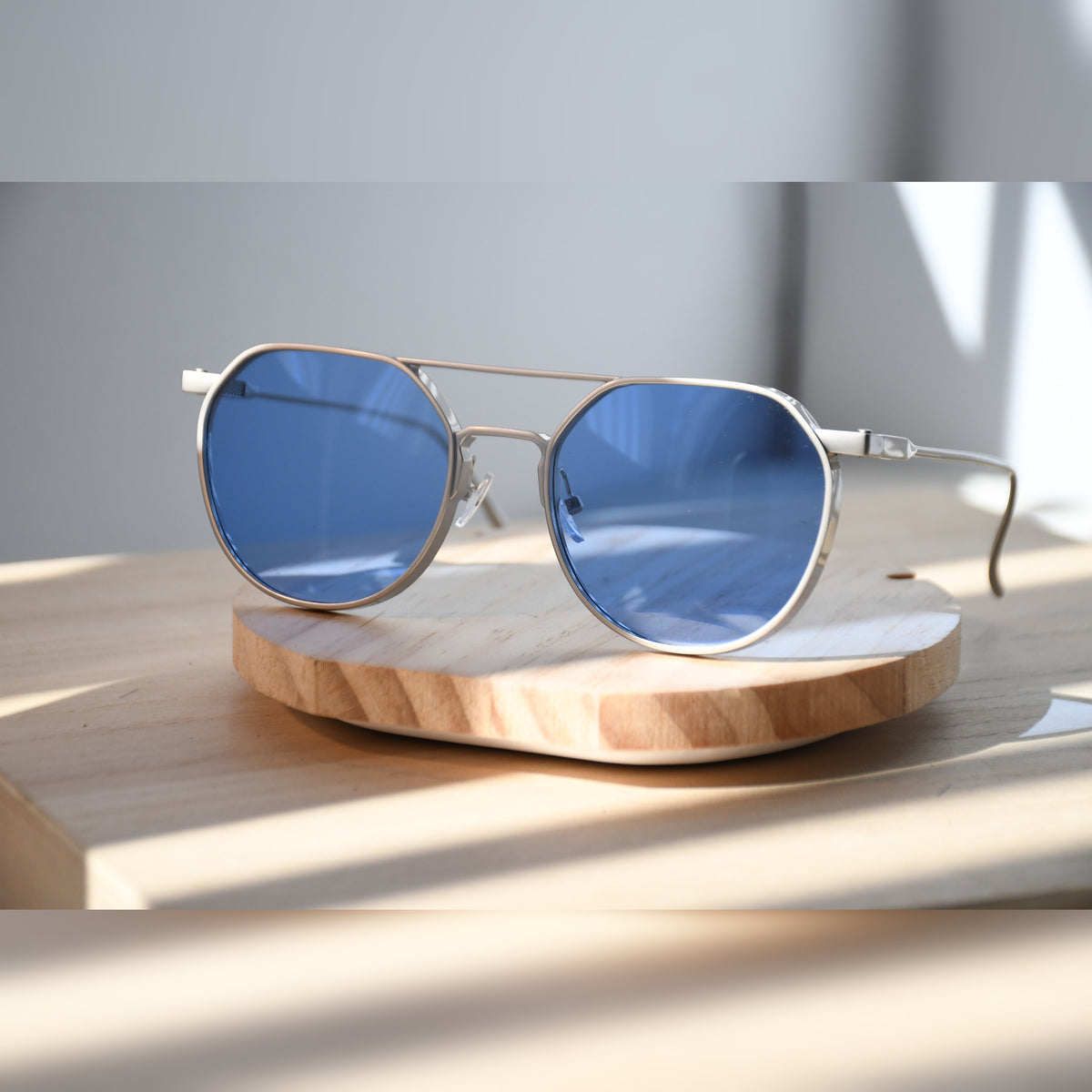 Stockholm Aviator Sunglasses — Matte Silver & Sky Blue