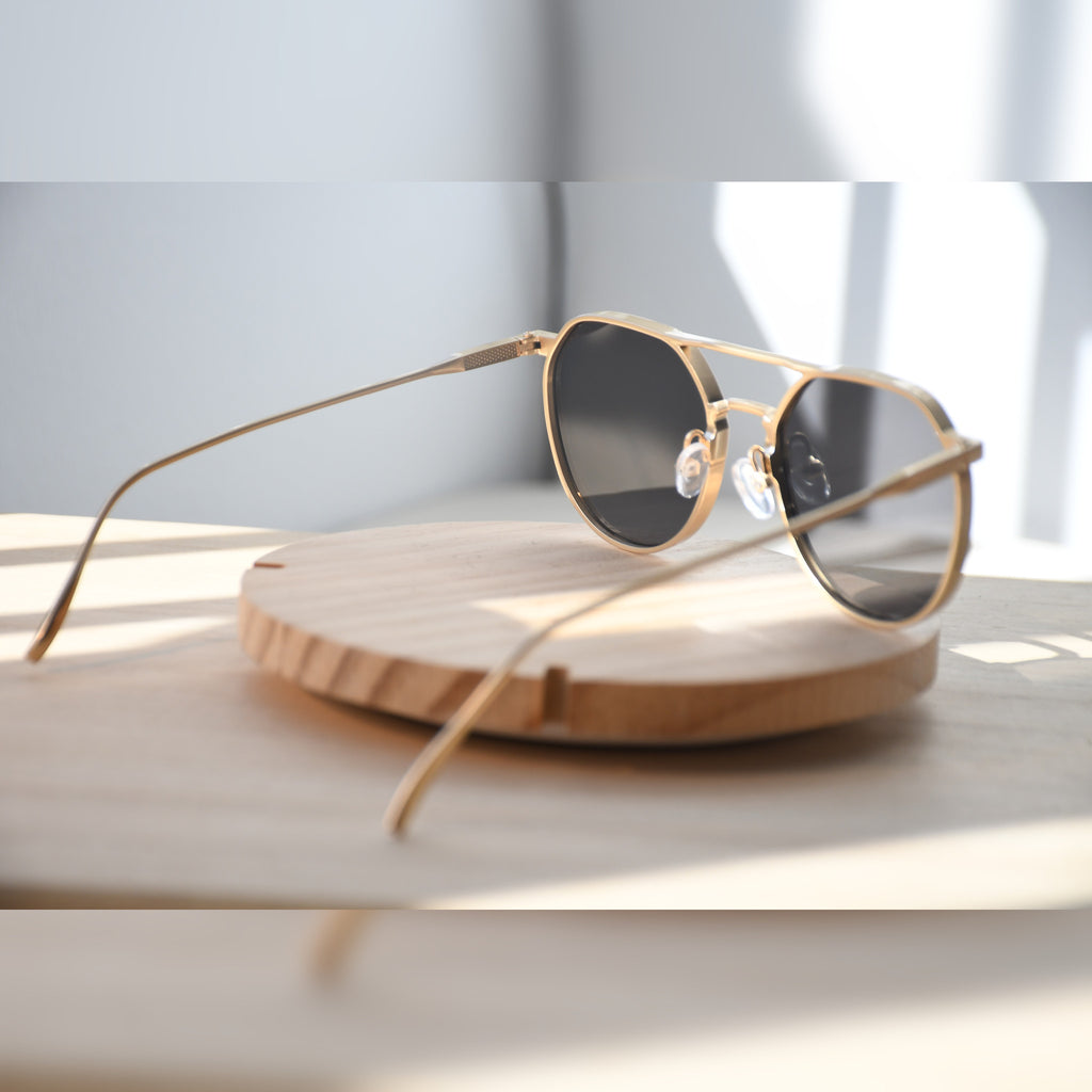 Stockholm Aviator Sunglasses — Matte Gold & Black